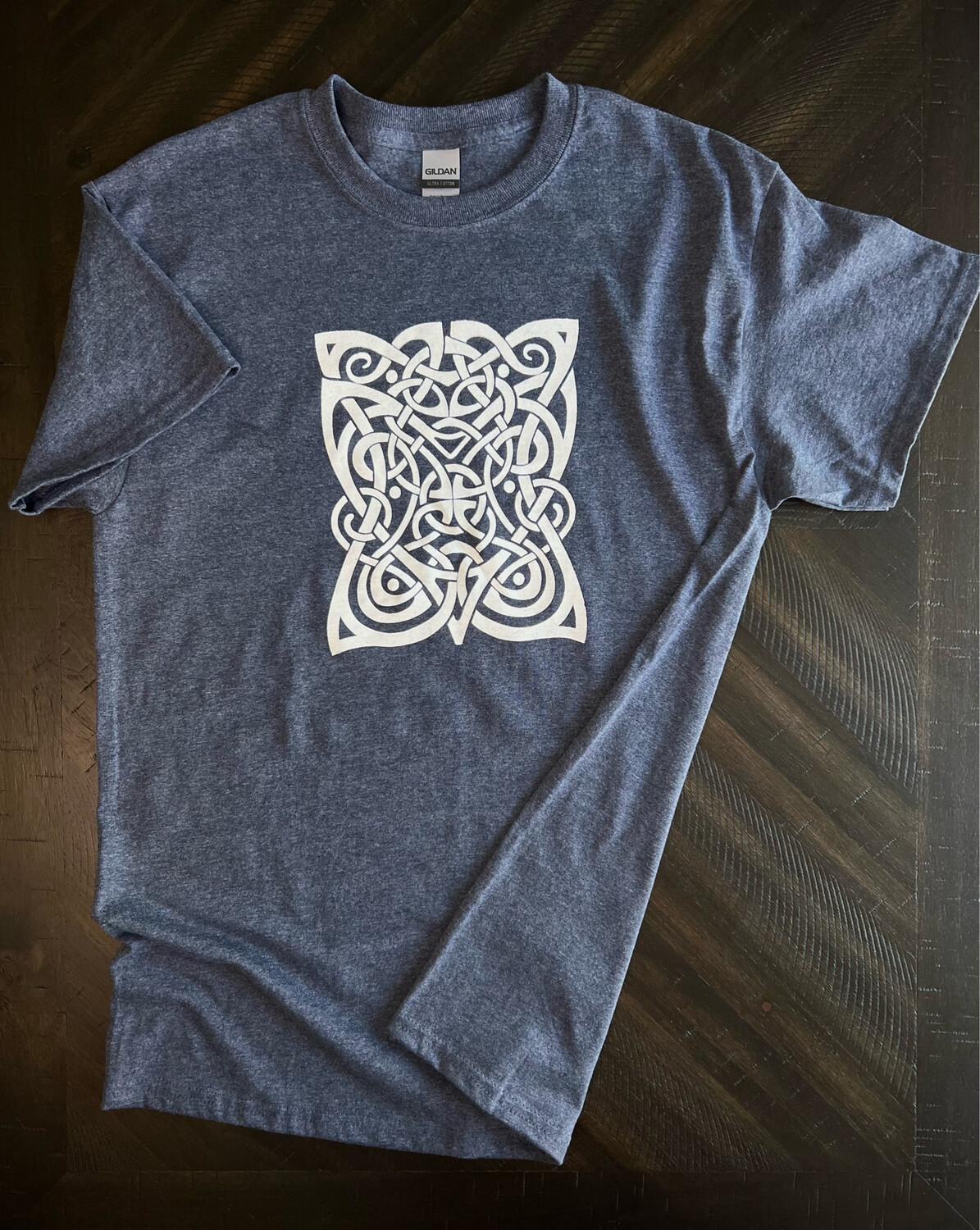 SALE! Celtic Heart I T-Shirt (Medium)