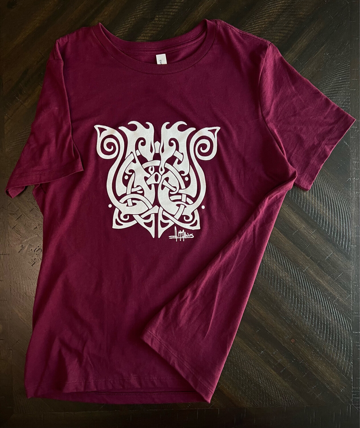 SALE! Celtic Seahorses T-Shirt (Medium)