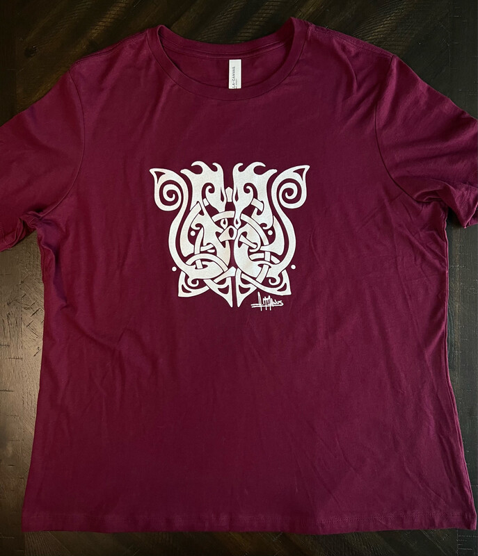 SALE! Celtic Seahorses T-Shirt (XL)