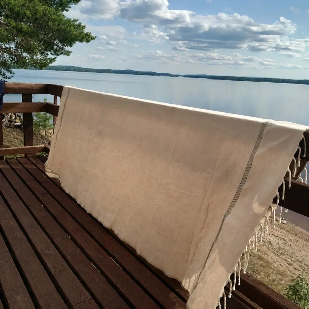 Iso Hamam-päiväpeite JÄTTI 200 × 300 cm – hiekka Iso Hamam-päiväpeite JÄTTI 200 × 300 cm – hiekka