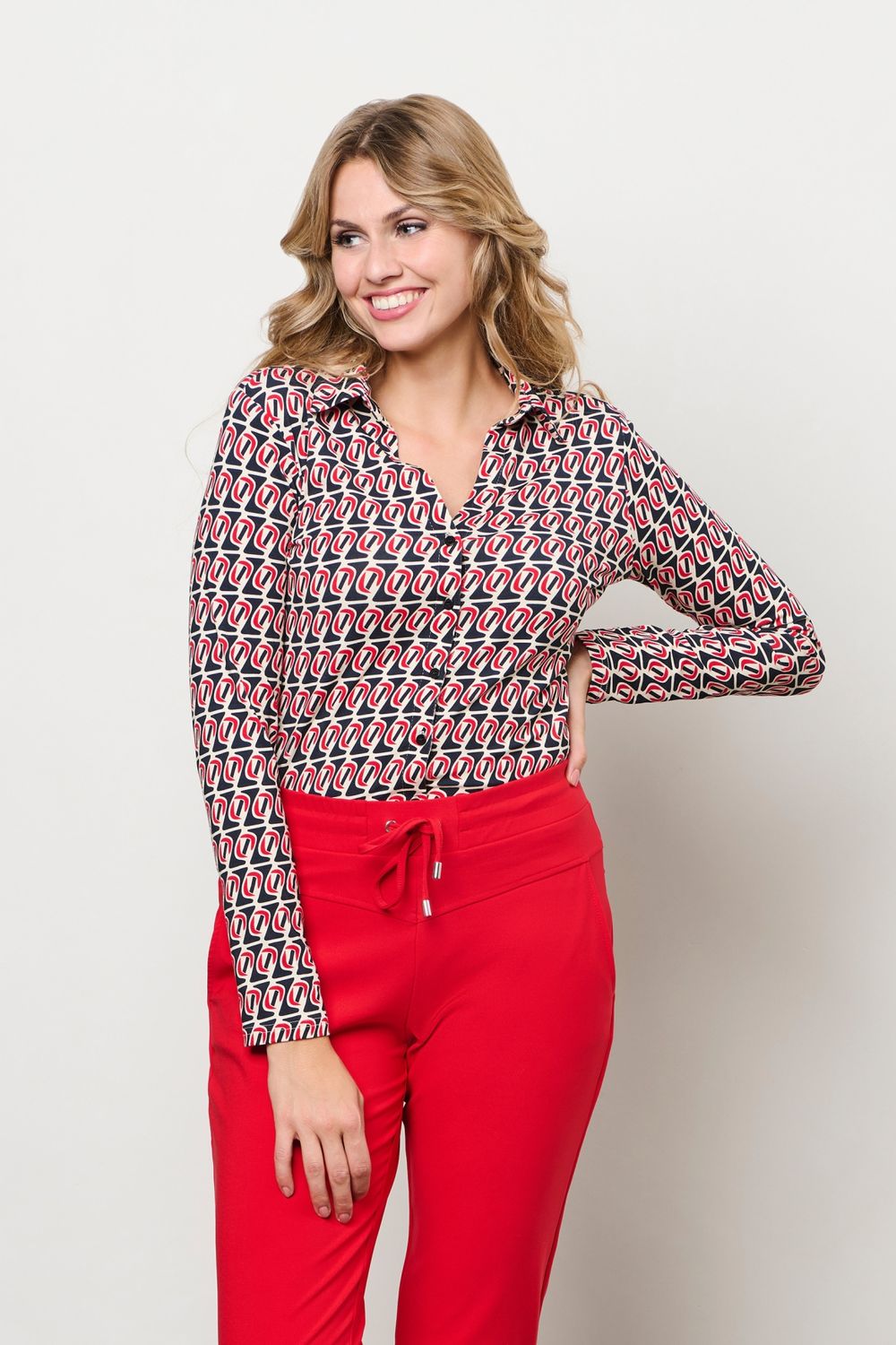 &amp;Co Woman blouse grafische print