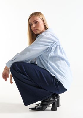 JNSN blouse strikdetails