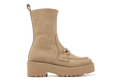 Via Vai 57061-04 Bobbi Muse