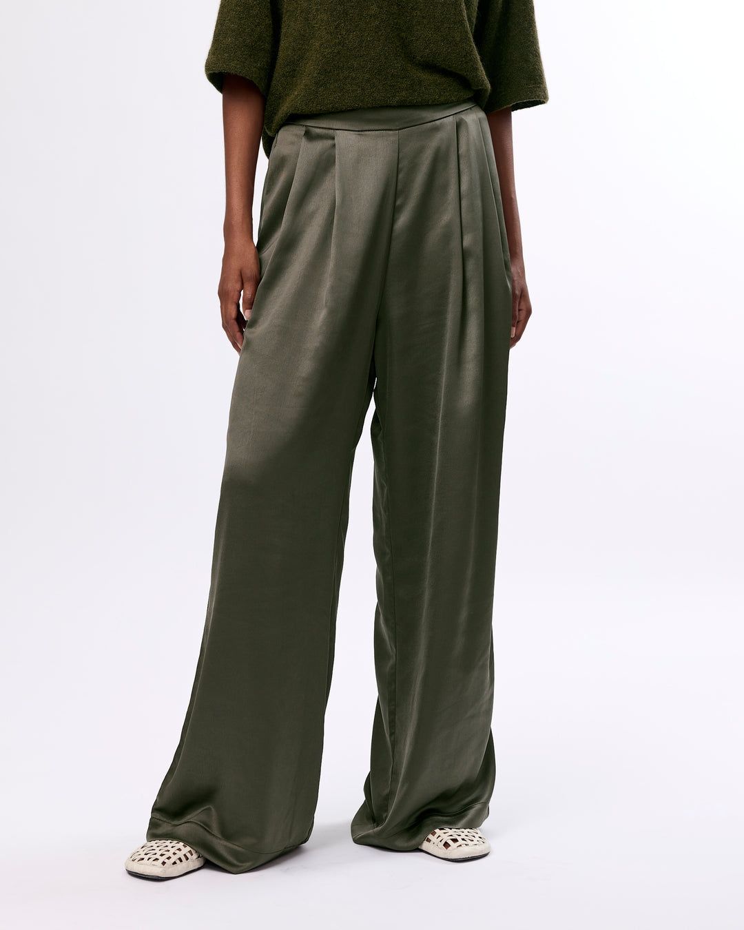 Knit-ted Deyne 242P77 Dark Olive