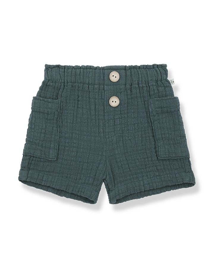 1 + in the family Ricky - petroleum