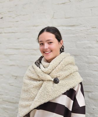 Aline - omslagsjaal teddy/leo cream