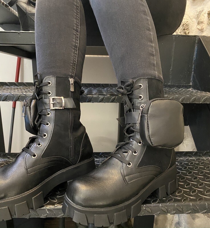 Bottine style Prada