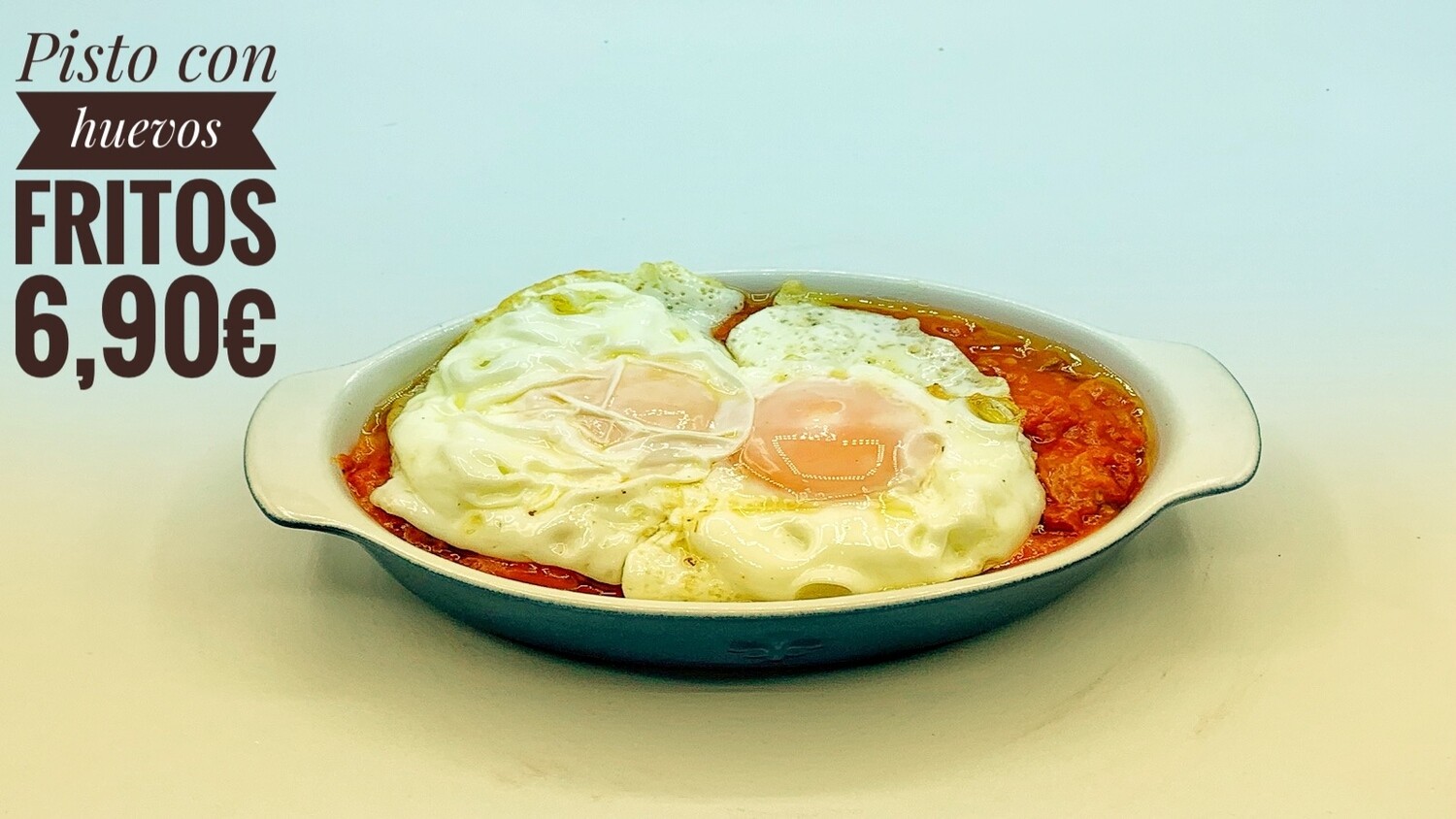 Pisto de verduras con huevos fritos Pisto de verduras con huevos fritos