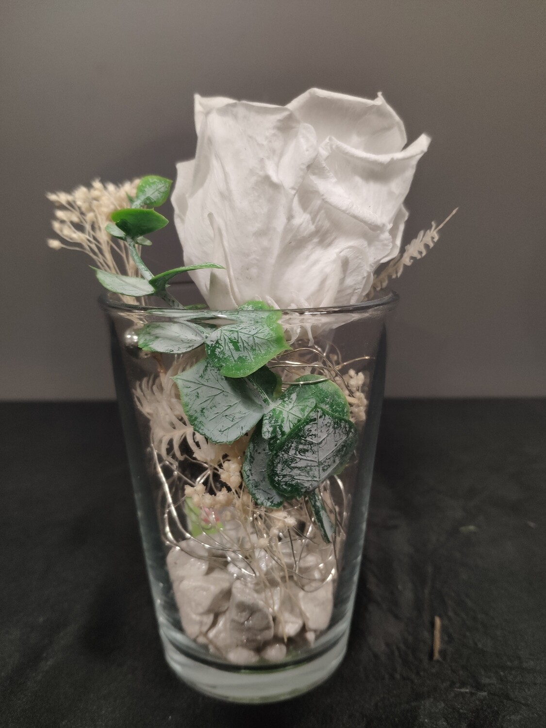 Infinity Rose weiß | Arrangement &quot;Glas 15cm&quot;