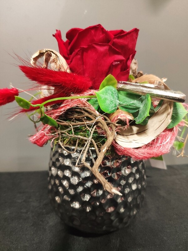 Infinity Rose rot/ Deko in Keramik 18cm