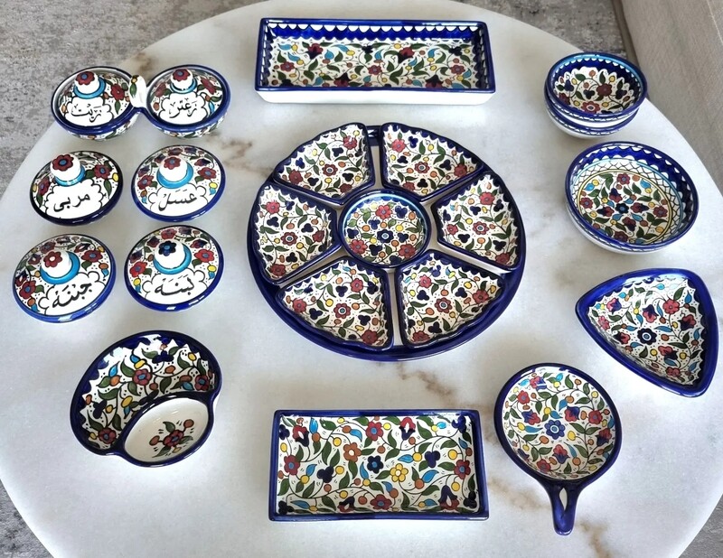 Gift set of 14 pcs