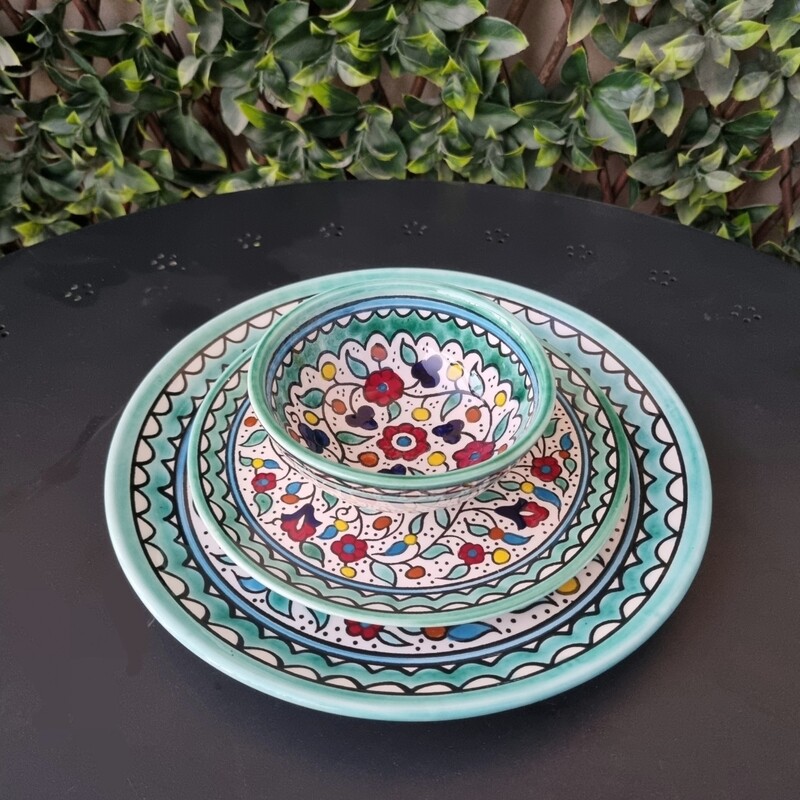 Set of 18 Turquoise Dinner Plates