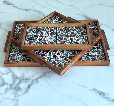 Classic pattern tray