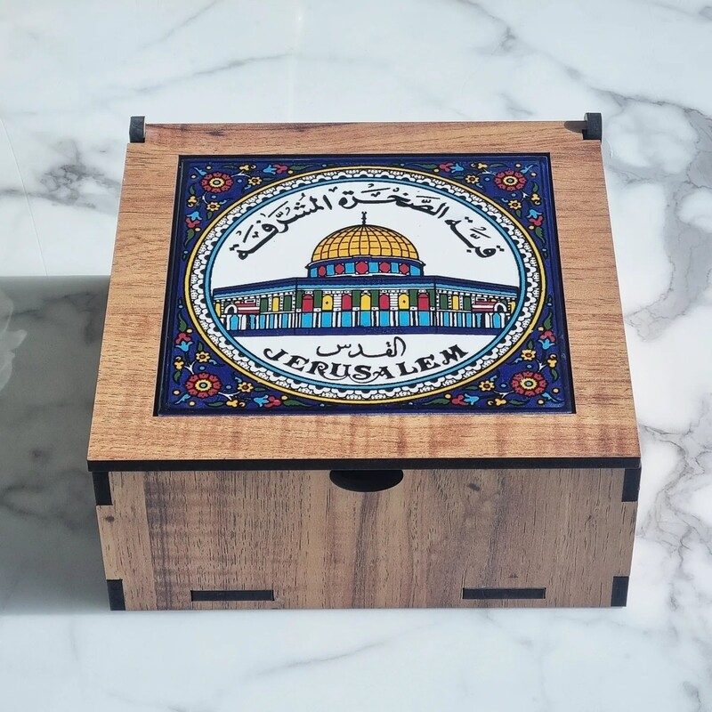 Wooden box