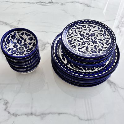 Set of 18 Dinner Plates Royal Blue