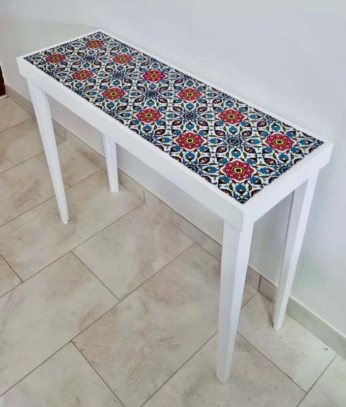 Console table
