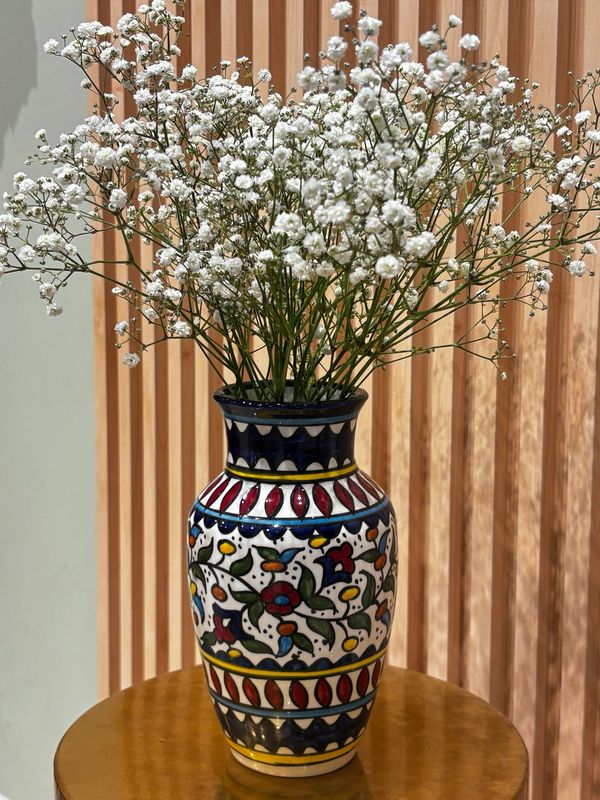 Flower Arrangement with Ceramic Vase Classic Pattern