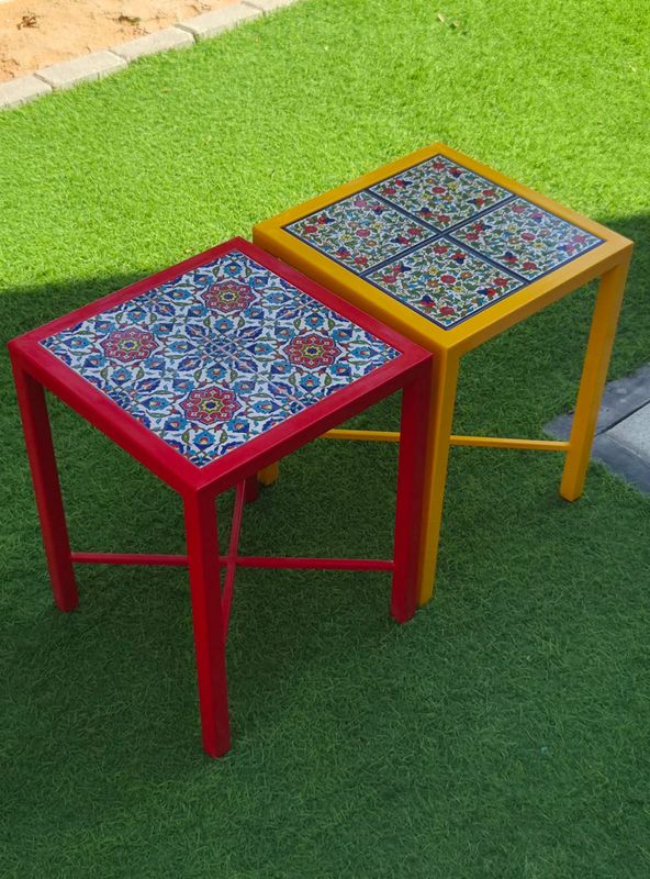 Iznik Bloom Tile Side Table — Red Frame