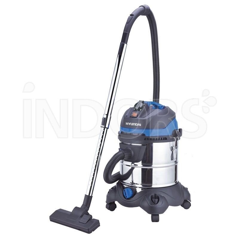 Hyundai 45021
Bidone Aspiratutto da 20 l e presa elettroutensili