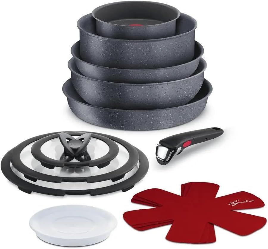 Lagostina Ingenio Mineralis Green Set 13 Pezzi 2 padelle 1 Casseruola 1 Tegame 1 Wok 3 coperchi Vetro 1 Coperchio plastica 3 Proteggi Padella 1 Manico