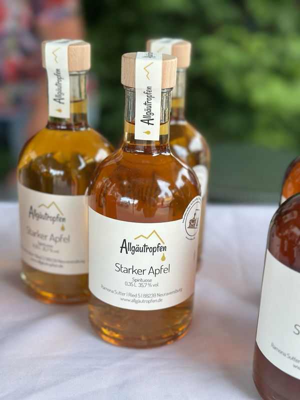 Starker Apfel 0,35 l Starker Apfel 0,35 l