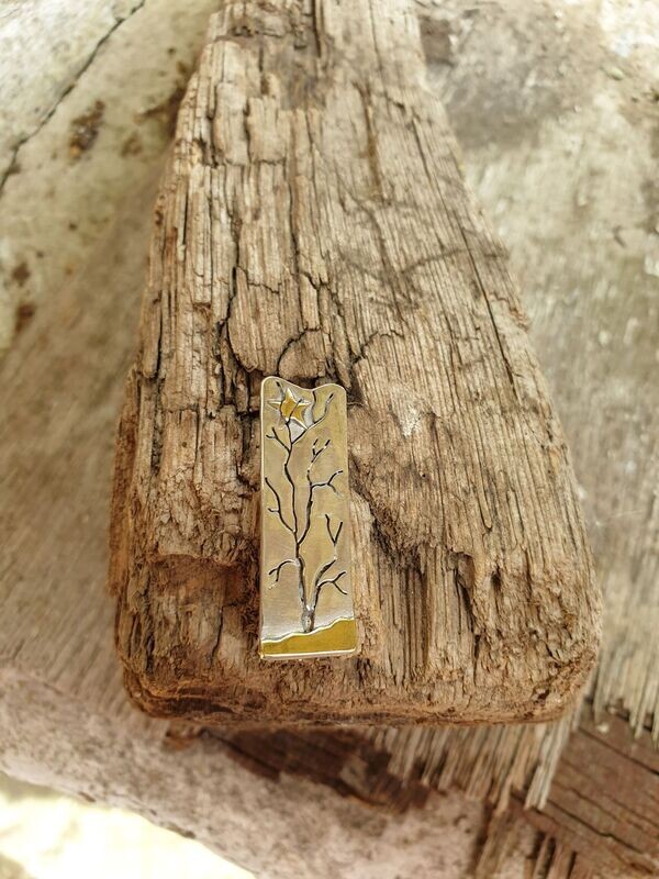Br63 Ash Tree under the Stars brooch