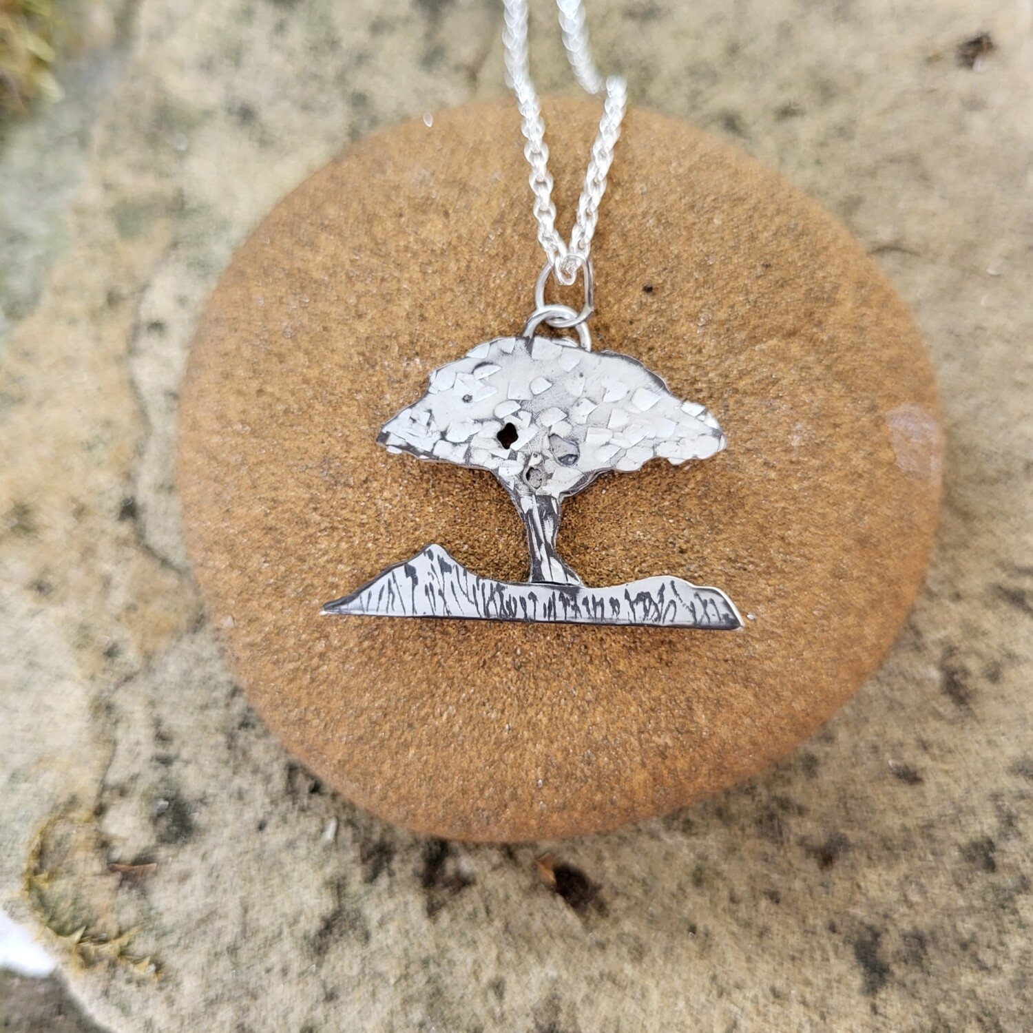 N1372 Hawthorn Hedgerow Tree pendant