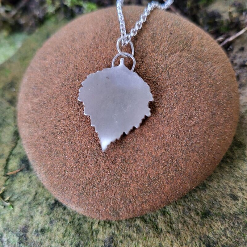 N1504 Birch Leaf pendant