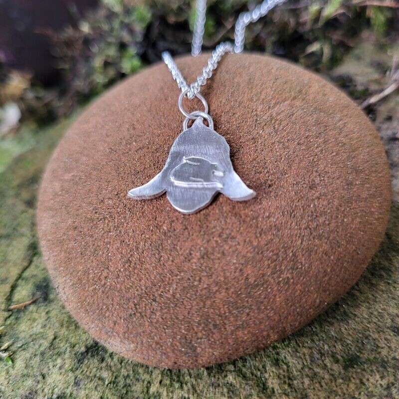 N1611 Harebell pendant