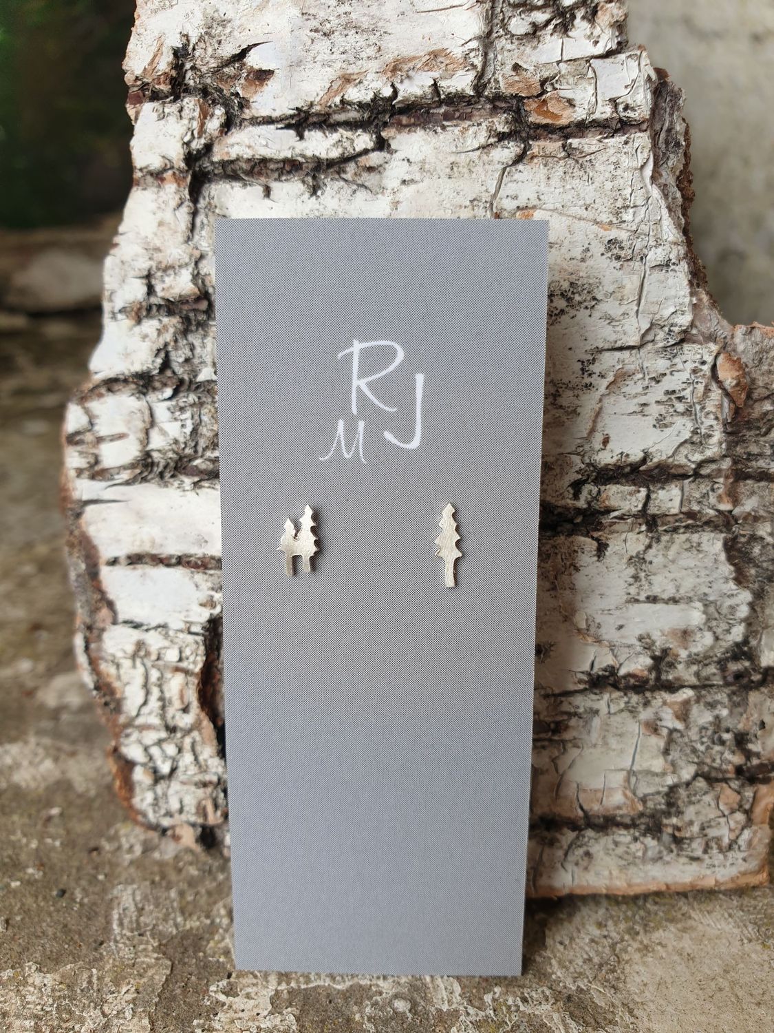 1836 Pine Forest studs