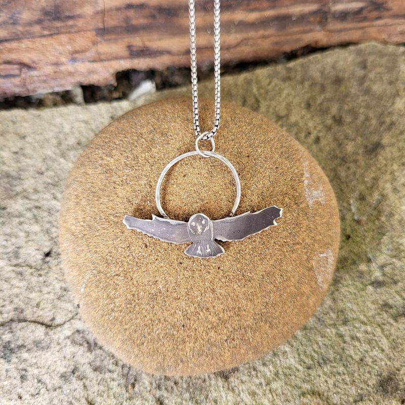 N1233 Night Hunter at the Full Moon pendant