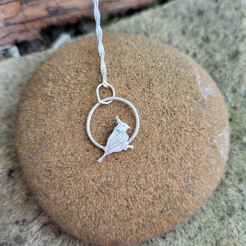 N1683 Crested Tit pendant