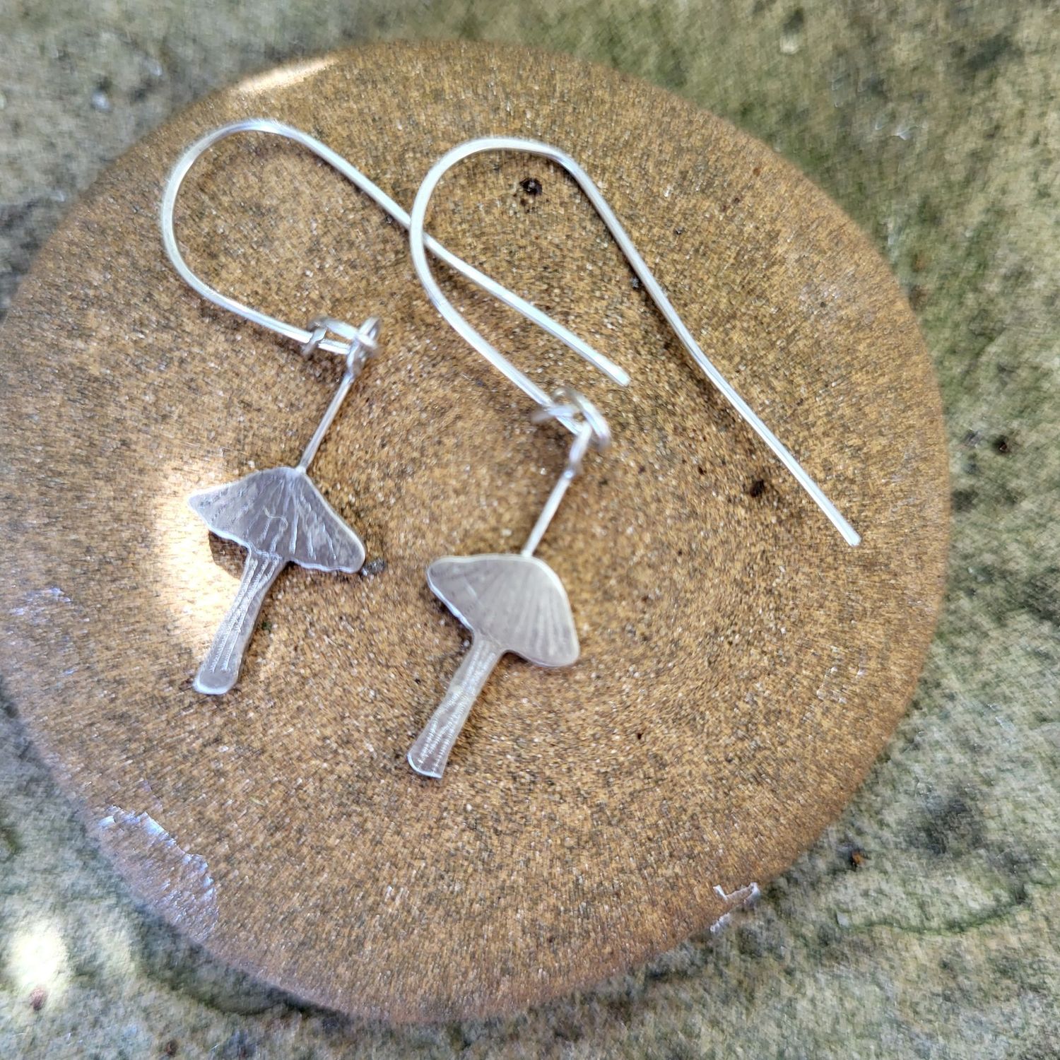 2795 Toadstool earrings 2795 Toadstool earrings