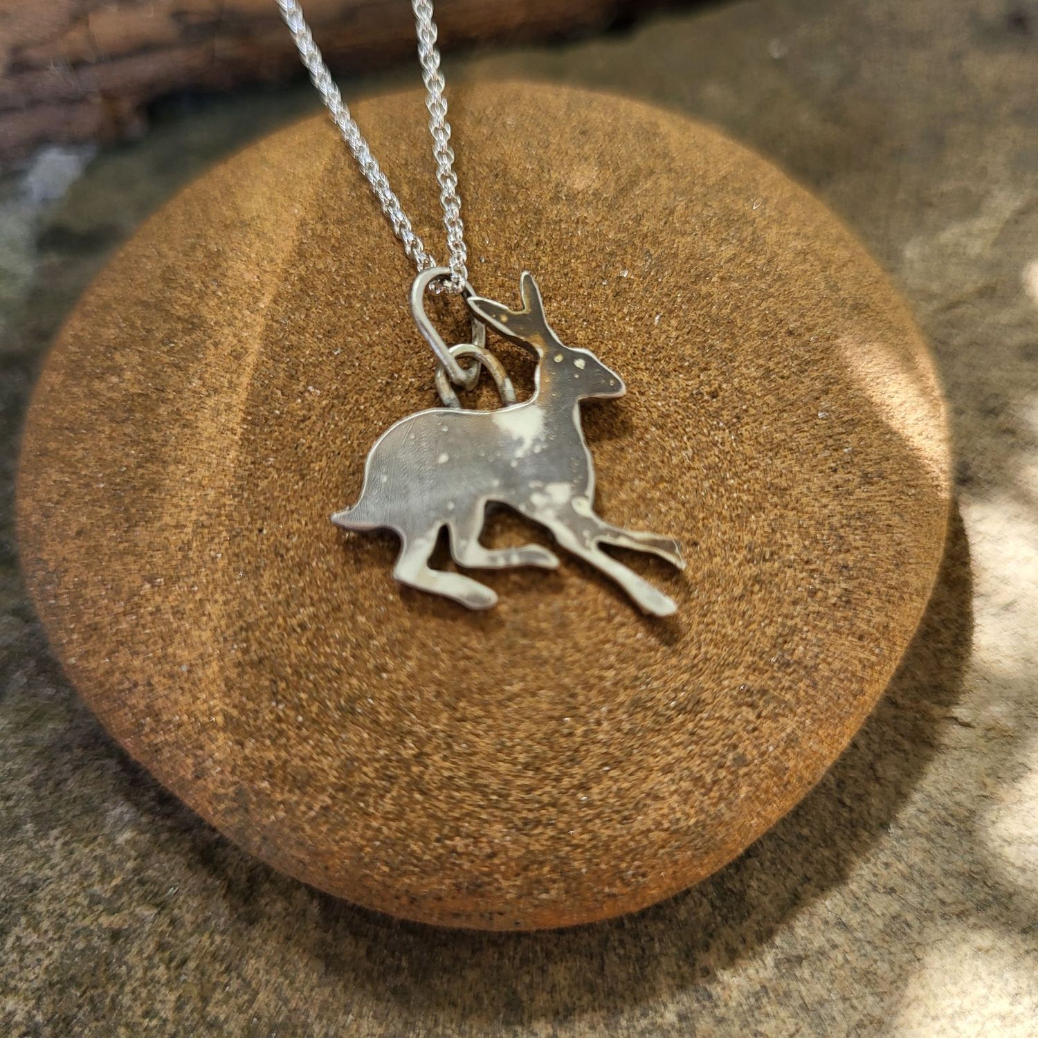 N1795 Medium Running Hare pendant