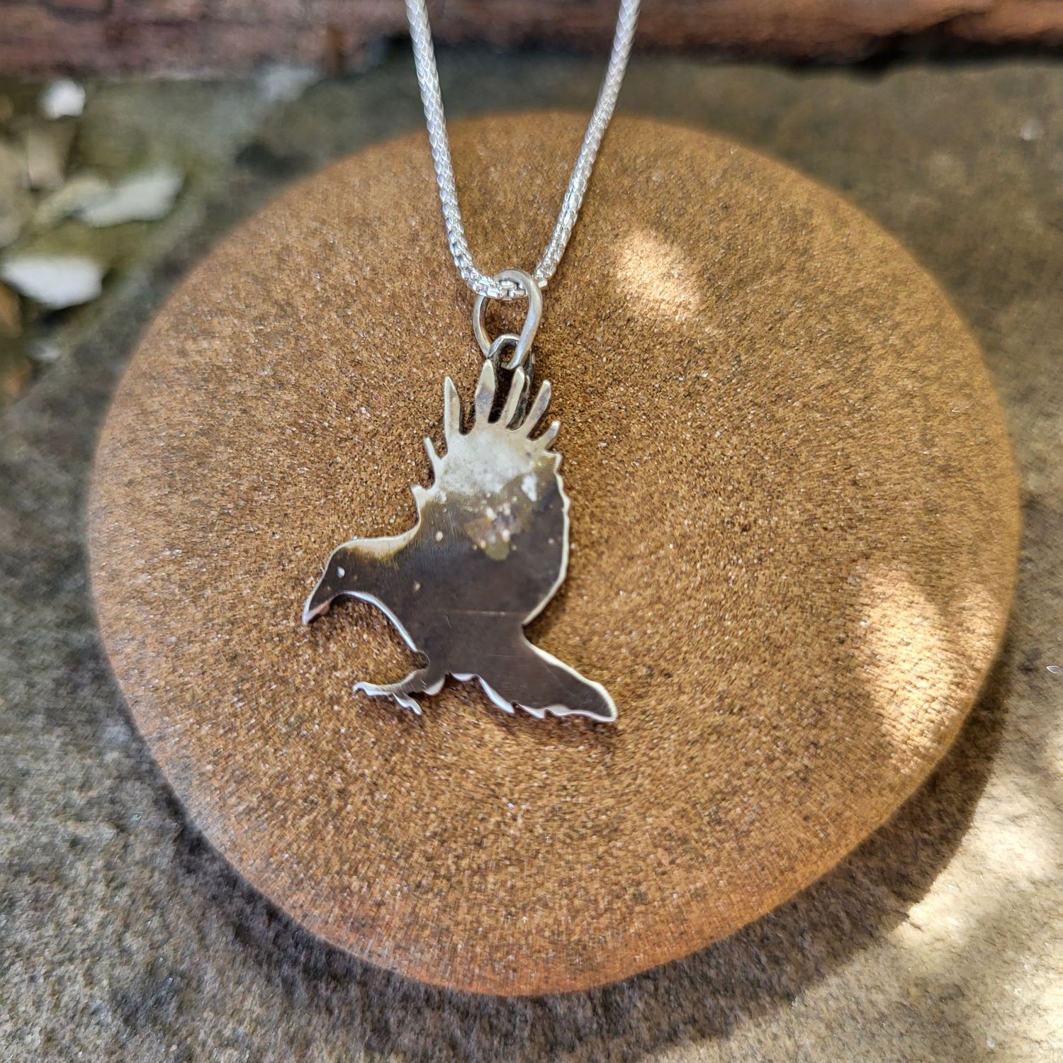 N1796 Medium Corvid in Flight pendant