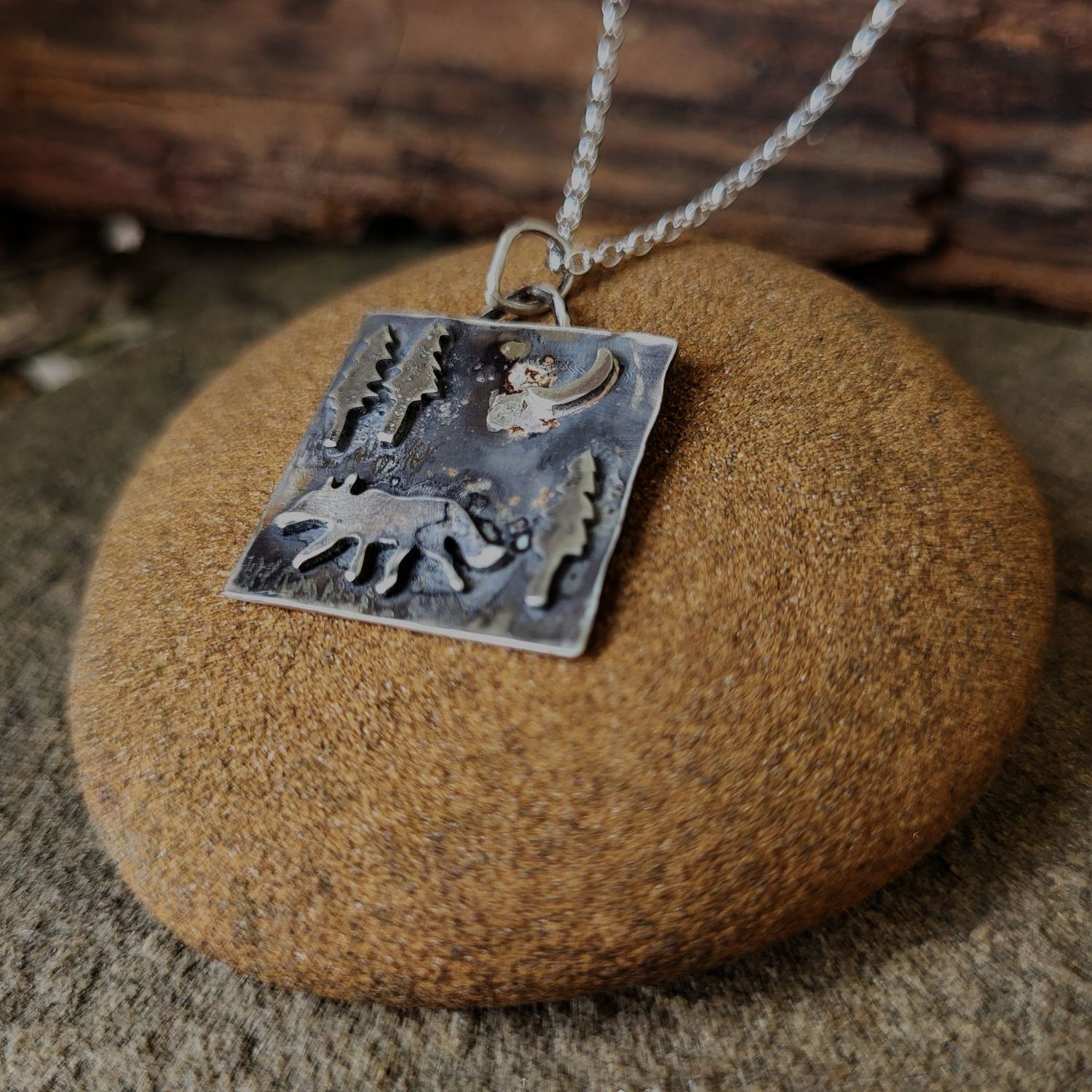 N1779 Fox in the Moonlit Wood pendant