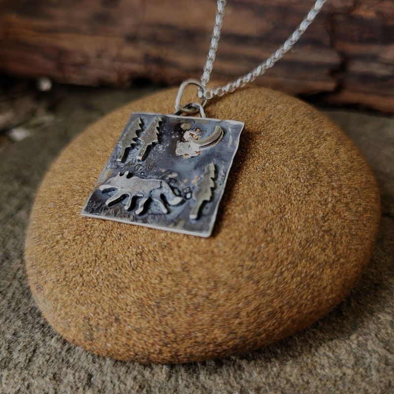 N1779 Fox in the Moonlit Wood pendant