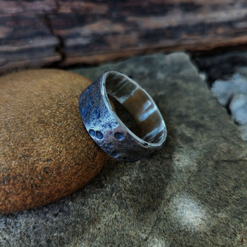 R659 Moonscape ring