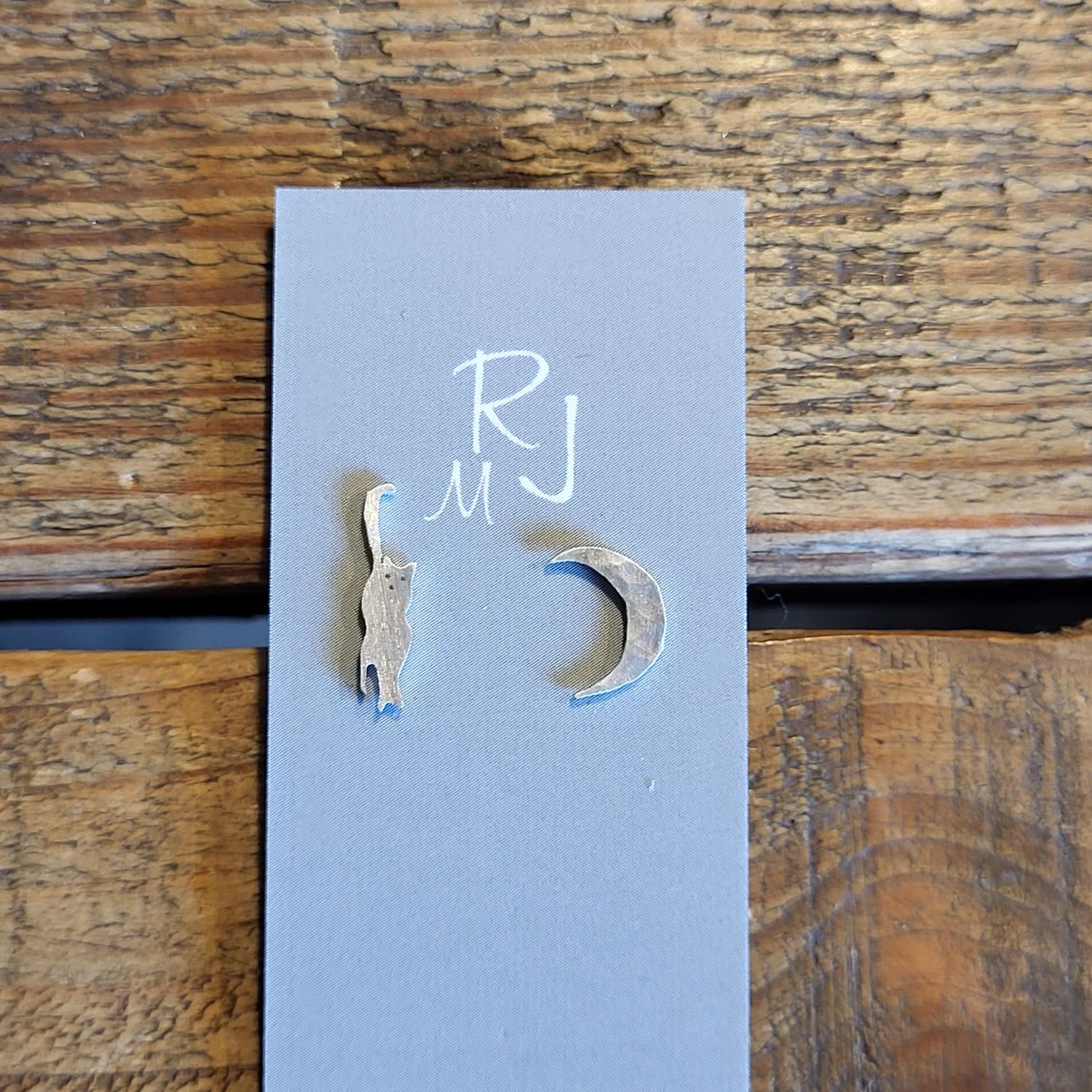 3151 Catwalk at the Crescent Moon studs