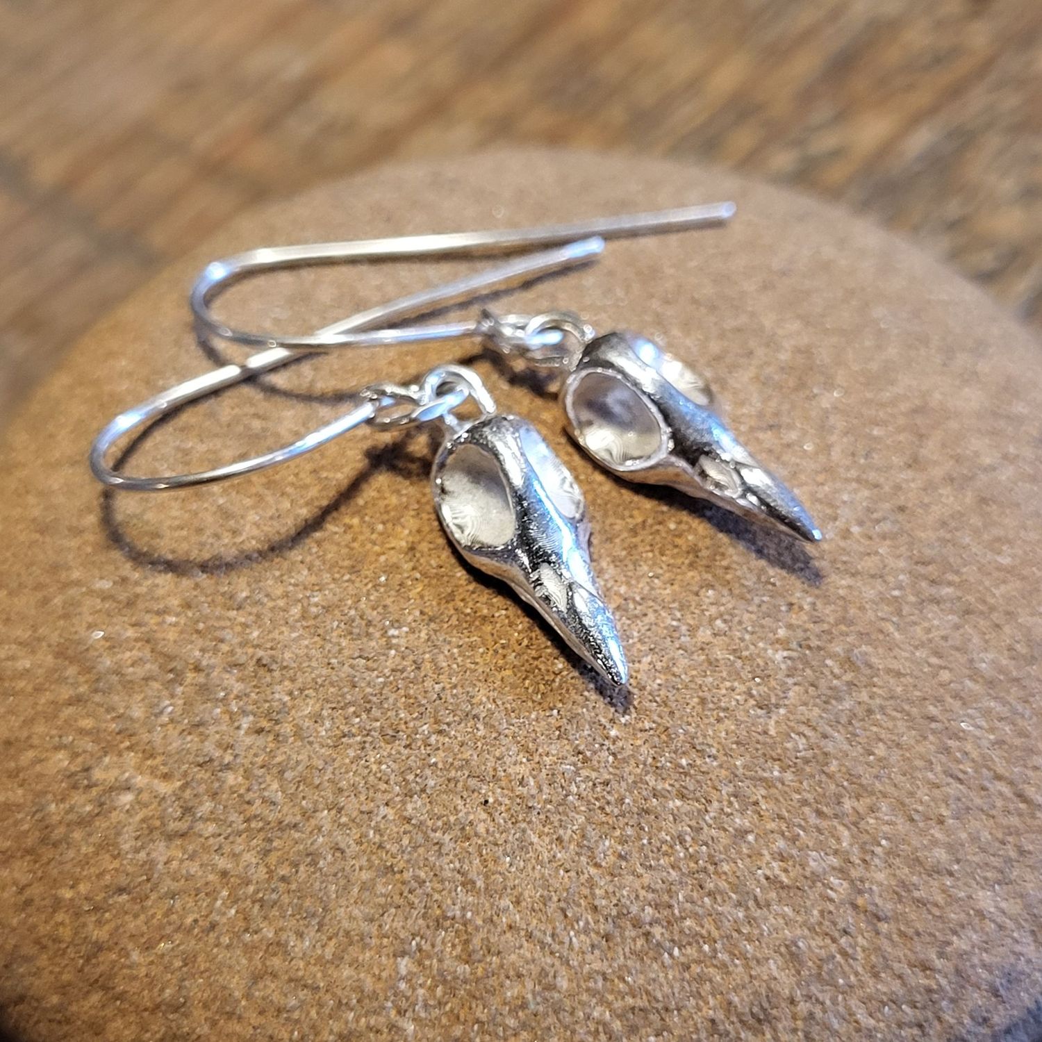 3177 Small Corvid Skull earrings