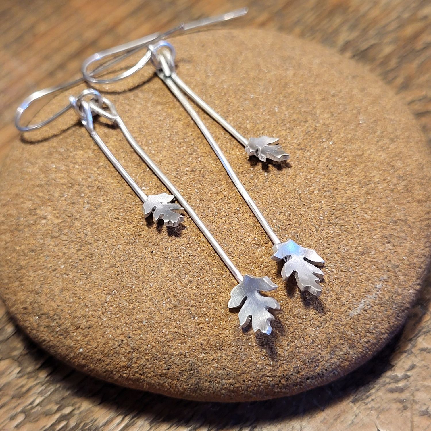 3135 Double Hawthorn Leaf earrings