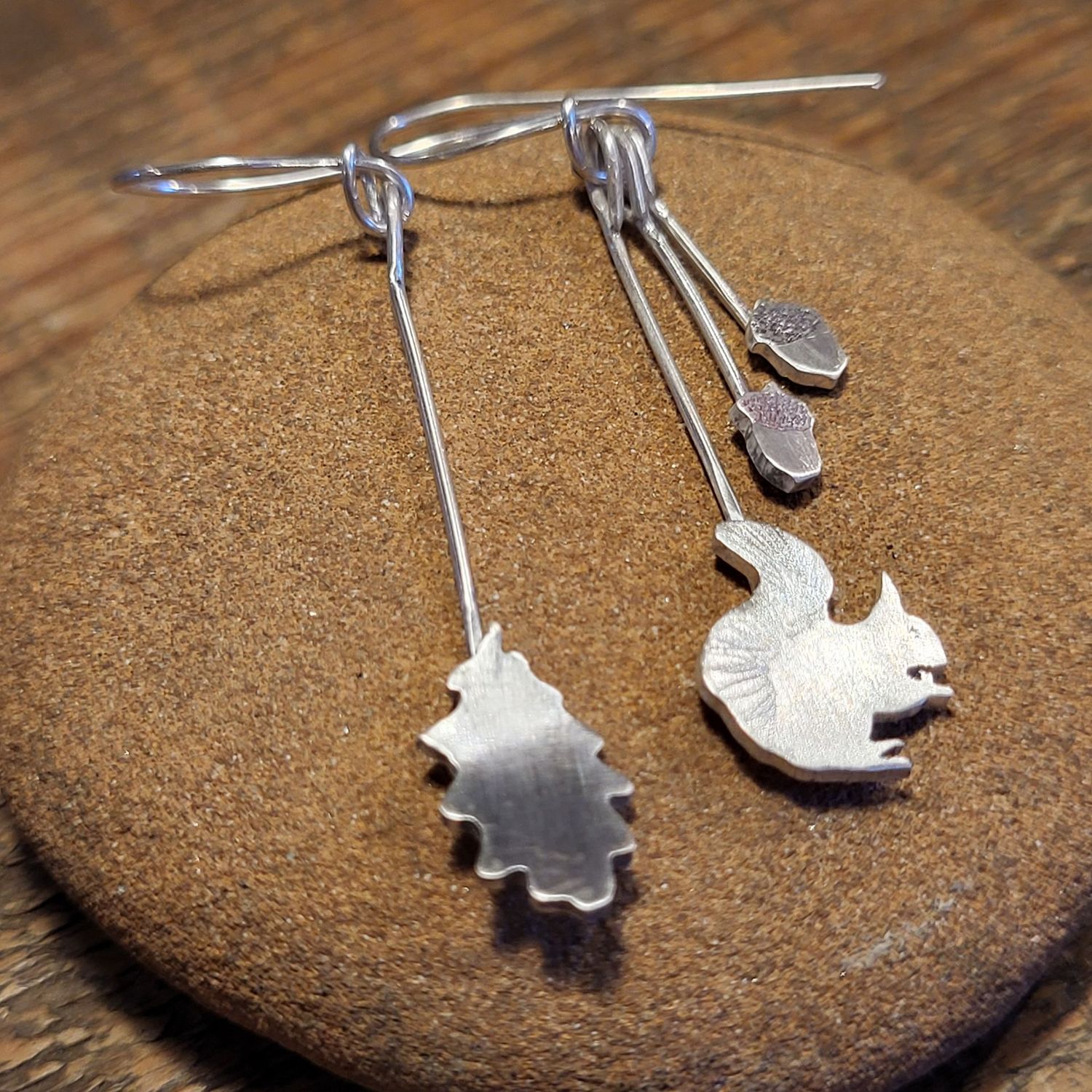 3209 Oak Woods earrings