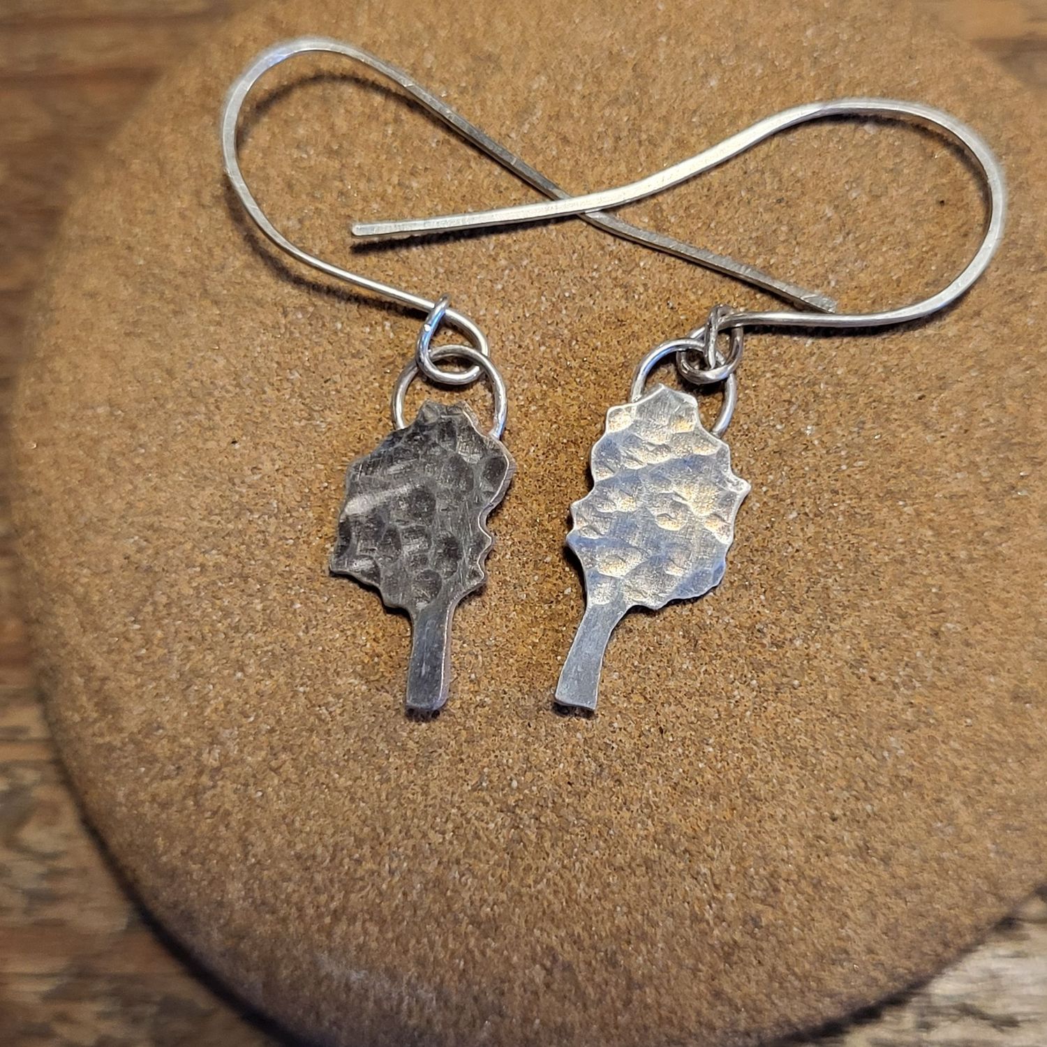 2924 Rowan Tree earrings