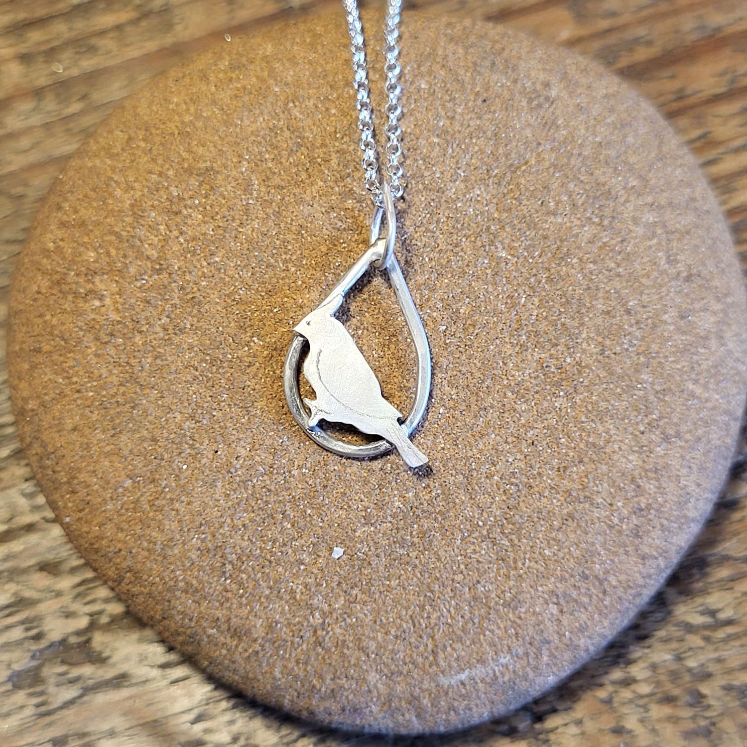N1852 Crested Tit pendant
