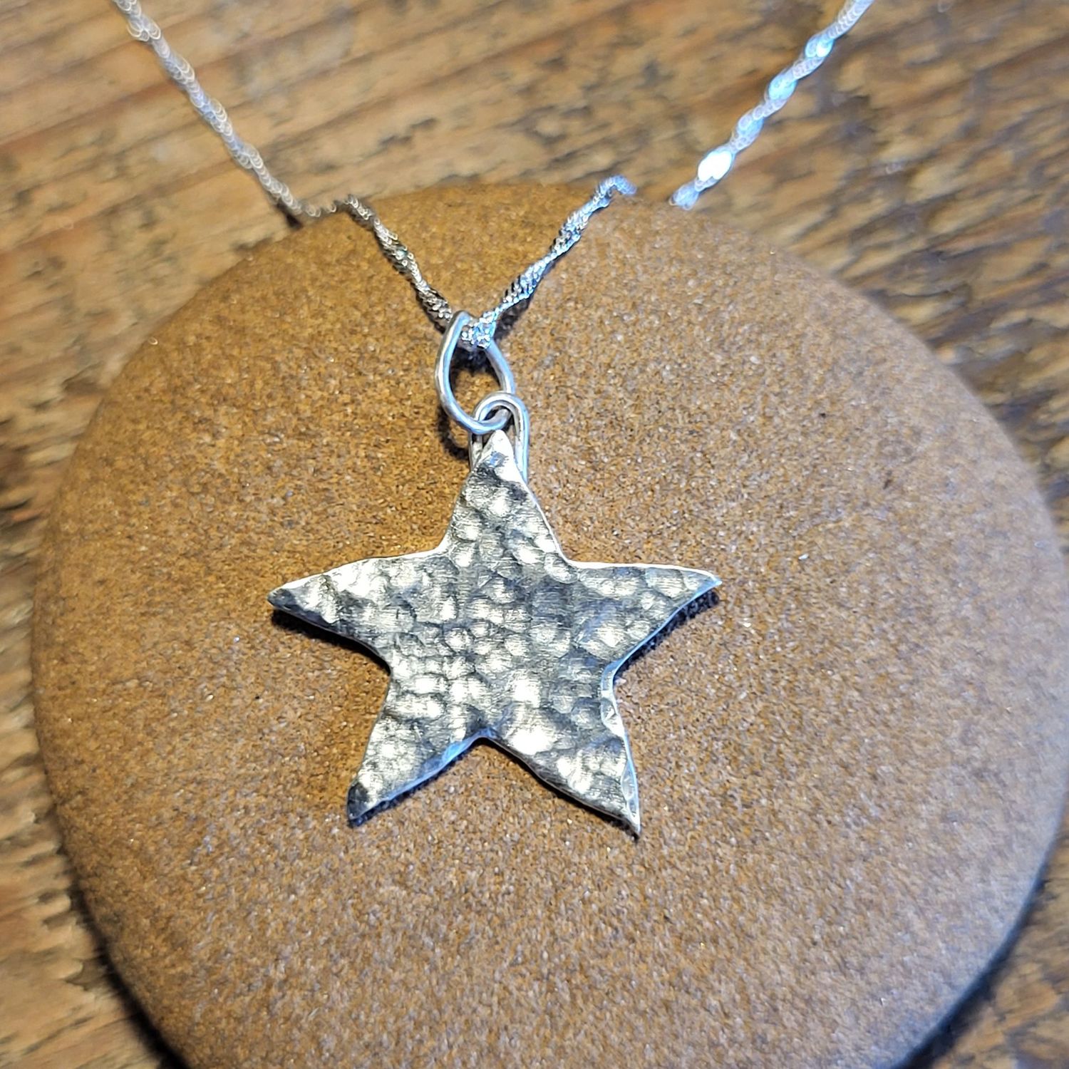N1918 Large Star pendant