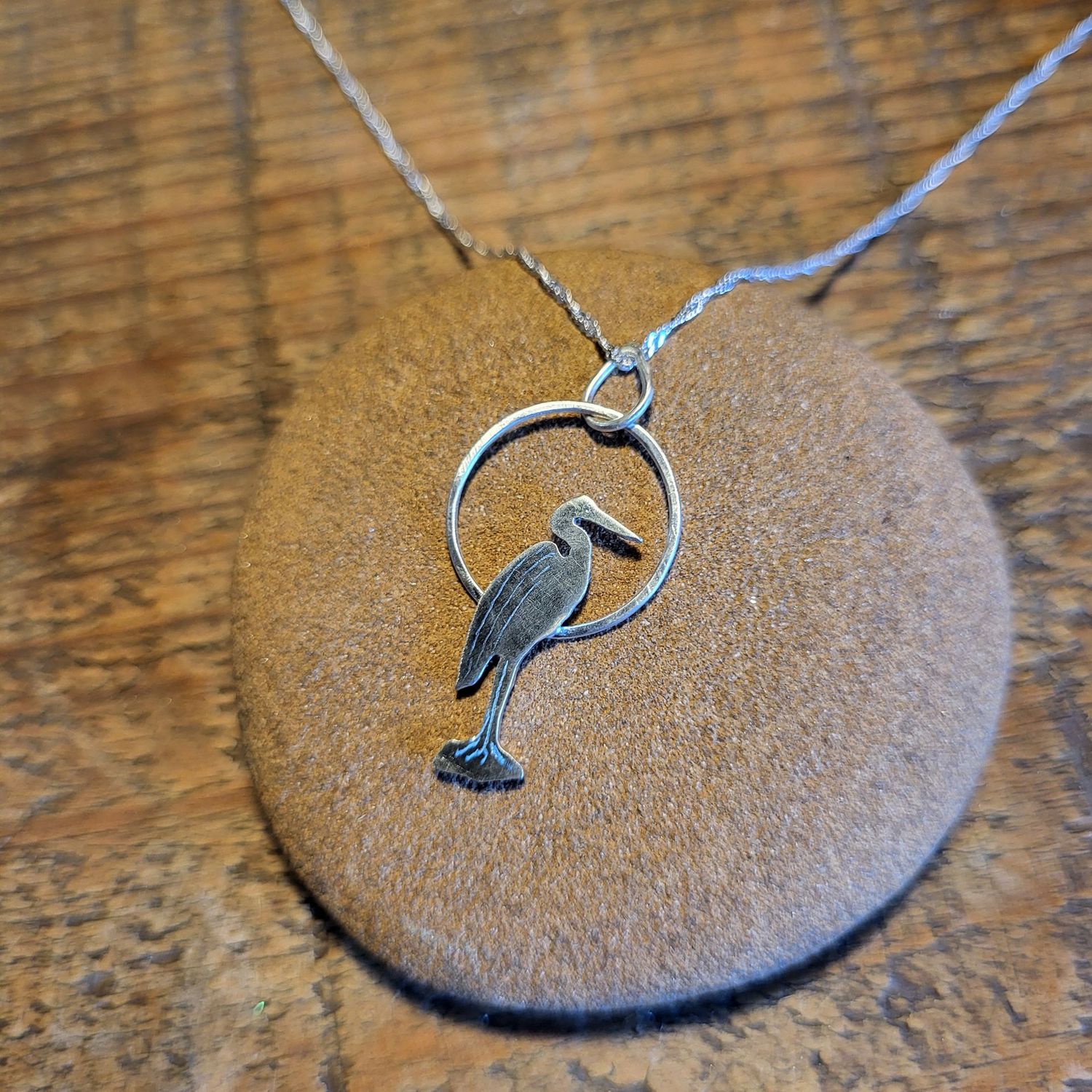 N1904 Heron pendant