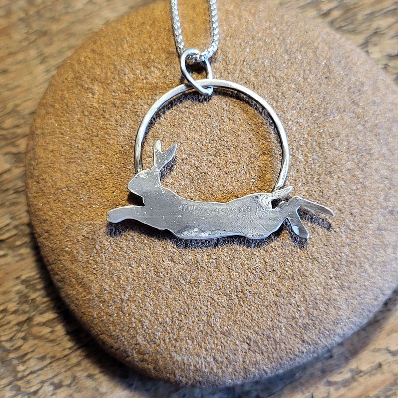 N1926 Large Leaping Hare pendant