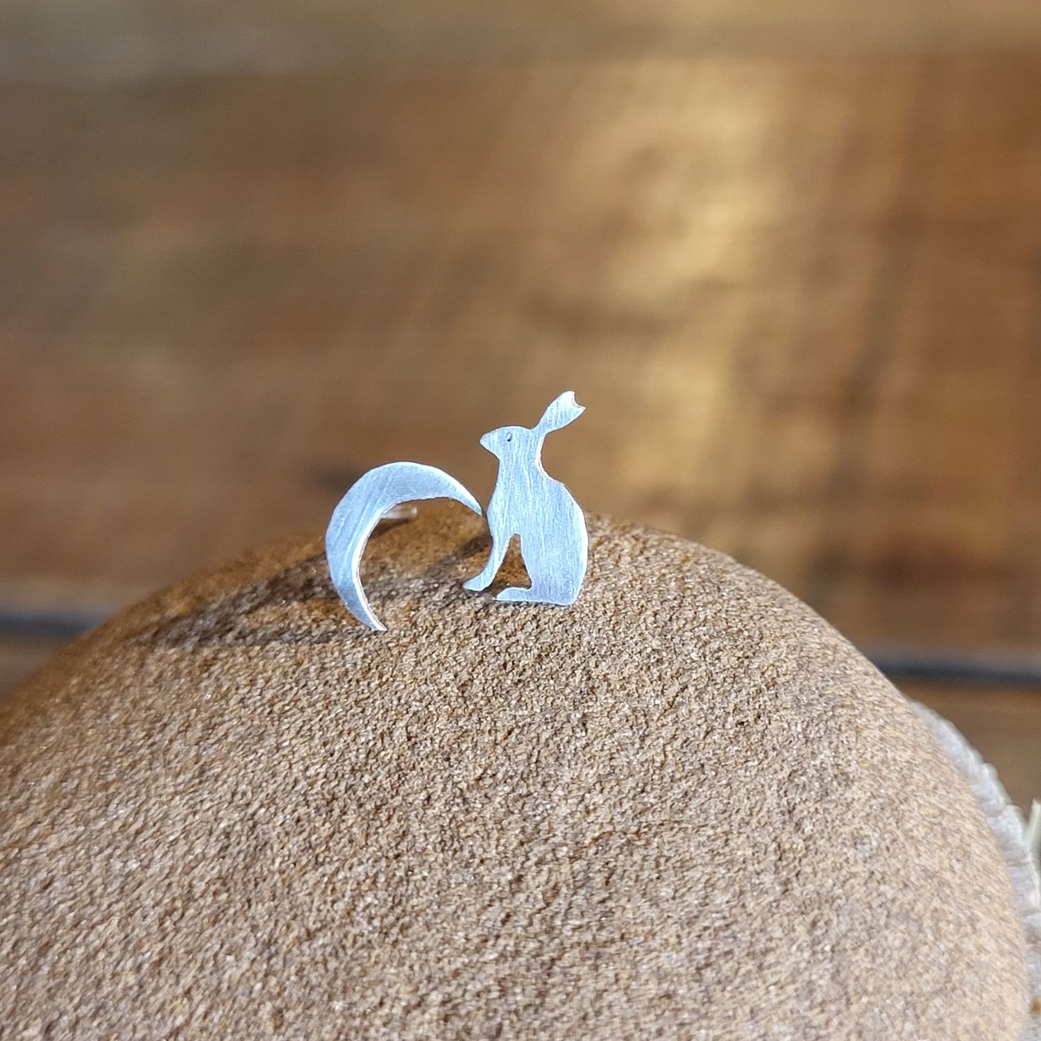 3277 Crescent Moon and Sitting Hare studs