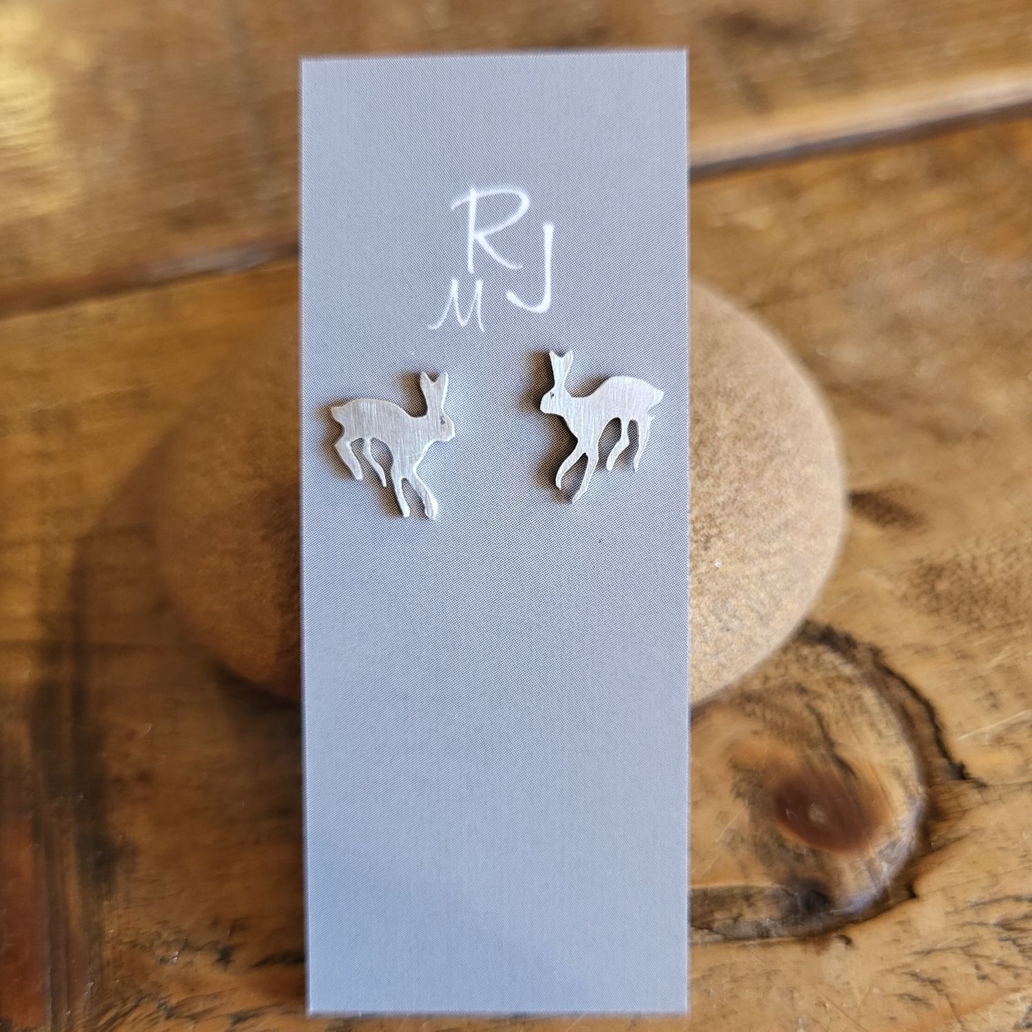 3355 Running Hare studs