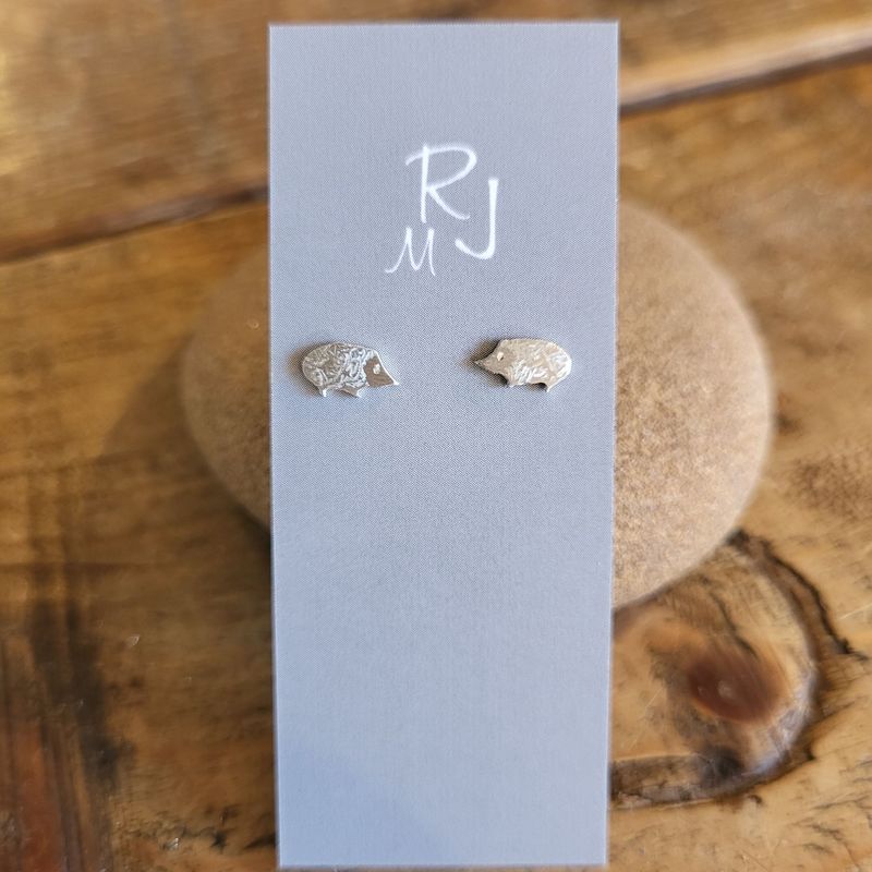 3367 Hedgehog studs